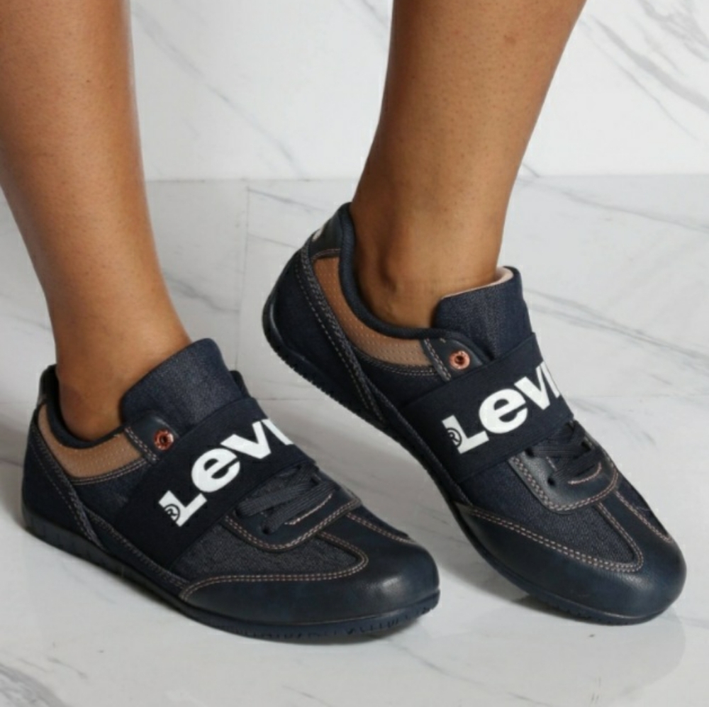 Levi's confort  Sneakers 👟